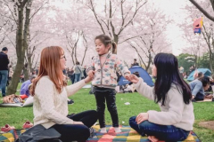 babysitting-jobs-japan-7
