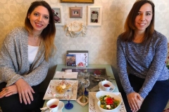 working-holiday-job-butler-cafe-tokyo-3